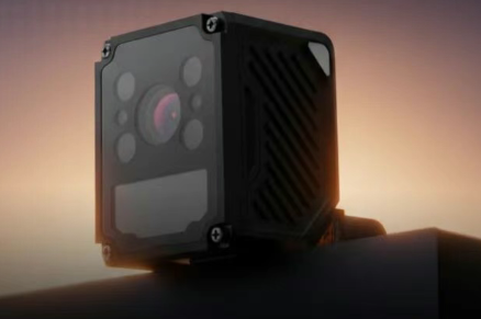 一「眼」鎖定，效率拉滿！大視野、大景深，海康ID3060RM工業讀碼器一步到位